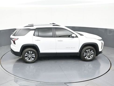 New 2026 Chevrolet Equinox LT w/ Convenience Package II FWD image 65