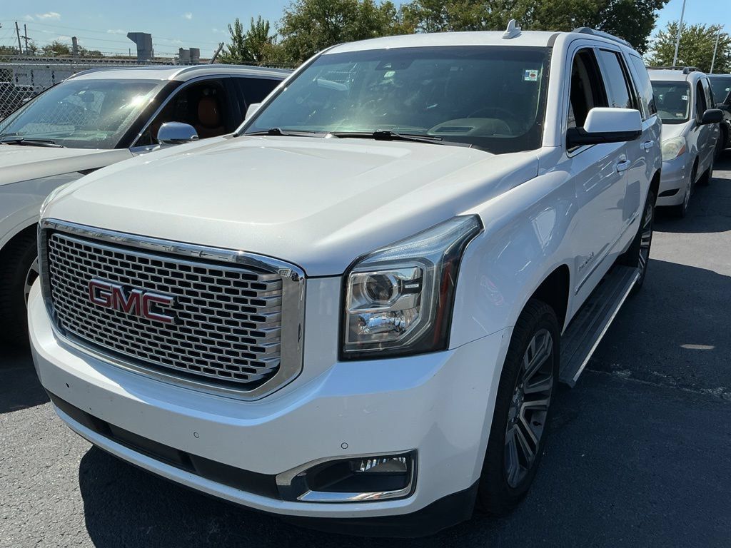 Used 2017 GMC Yukon Denali w/ Open Road Package AWD/4WD image 2