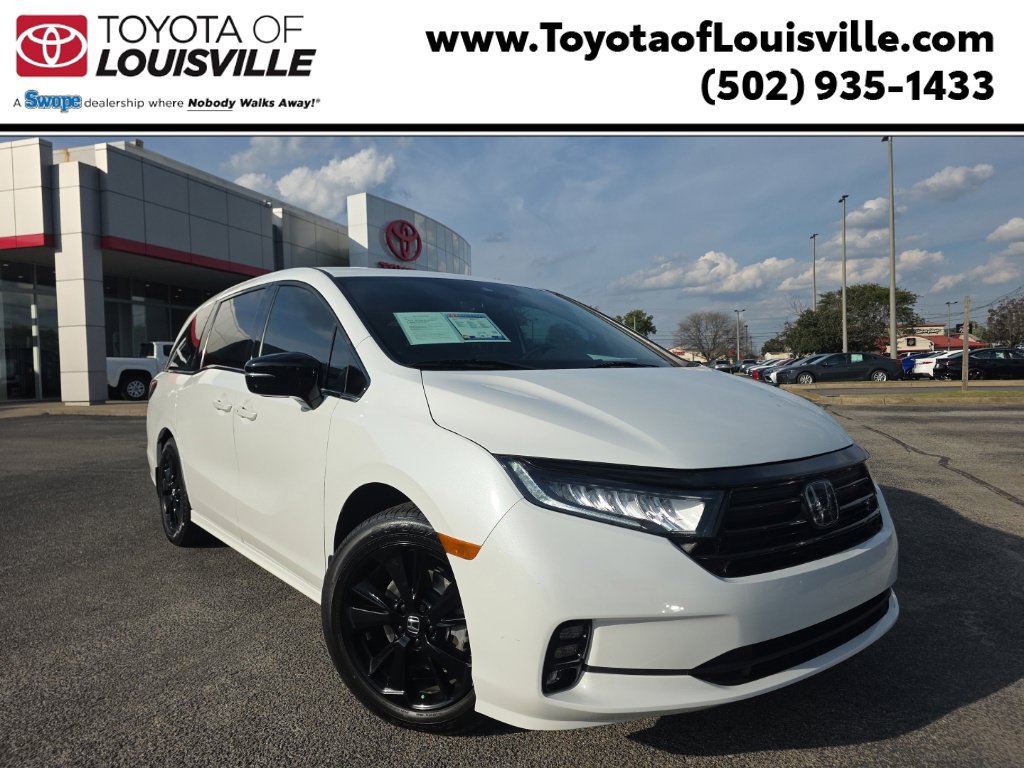 Used 2023 Honda Odyssey Sport image 1