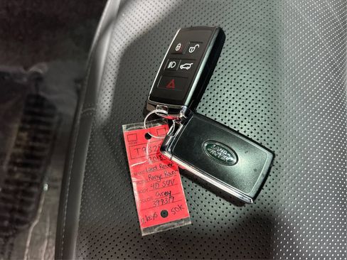Used 2018 Land Rover Range Rover HSE AWD/4WD image 30