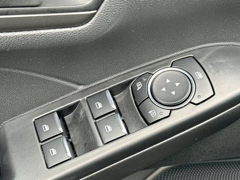 Used 2025 Ford Escape Active image 11