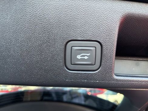 New 2026 Chevrolet Equinox EV RS w/ Active Safety Package 3 AWD/4WD image 8