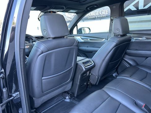 Certified 2023 Cadillac XT6 Sport w/ Technology Package AWD/4WD image 12