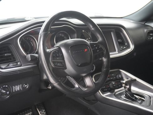 Used 2020 Dodge Challenger R/T Scat Pack w/ Plus Package RWD image 10