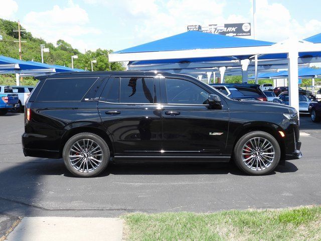 Used 2023 Cadillac Escalade V w/ LPO, Floor Liner Package AWD/4WD image 37