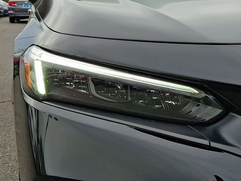 Used 2024 Honda Civic Sport image 9