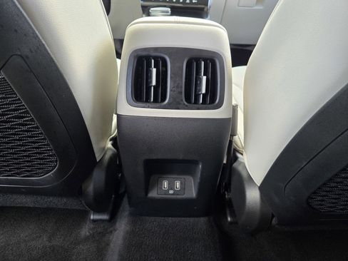 Used 2023 Hyundai Tucson SEL w/ Convenience Package image 10