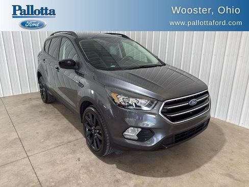 Certified 2019 Ford Escape SE AWD/4WD image 1
