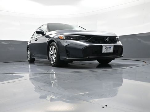 Certified 2026 Honda Civic LX image 27