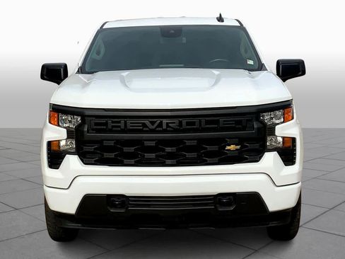 Used 2024 Chevrolet Silverado 1500 Custom image 6