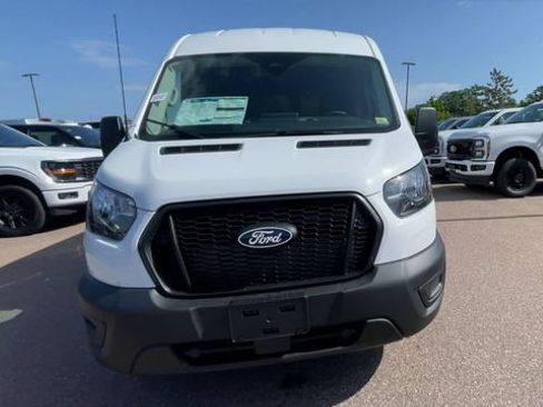 New 2026 Ford Transit 250 148 Medium Roof Extended AWD image 7