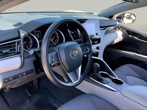 Used 2021 Toyota Camry LE FWD image 17