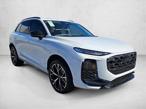 New 2026 Audi Q3 quattro 2.0T AWD/4WD image 7