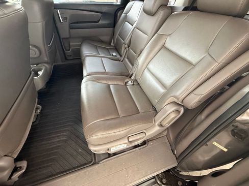 Used 2014 Honda Odyssey EX-L image 18