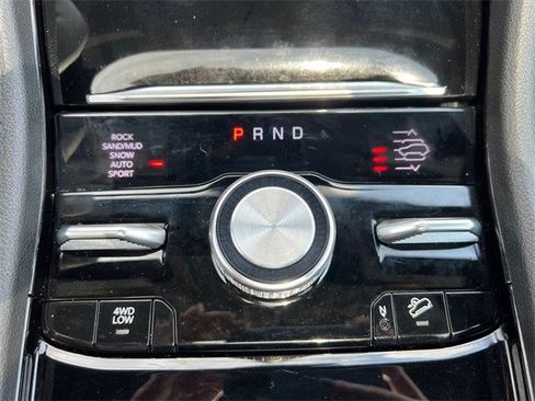 Used 2023 Jeep Grand Cherokee L Overland w/ Luxury Tech Group IV image 29