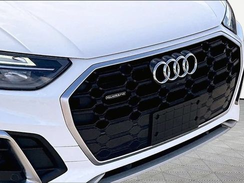 Used 2022 Audi Q5 2.0T Premium Plus AWD/4WD image 30