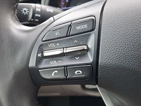 Used 2019 Hyundai Elantra Value Edition FWD image 22
