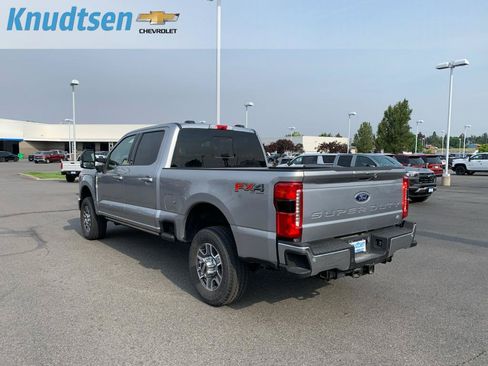 Used 2024 Ford F350 Lariat w/ Lariat Ultimate Package AWD/4WD image 5
