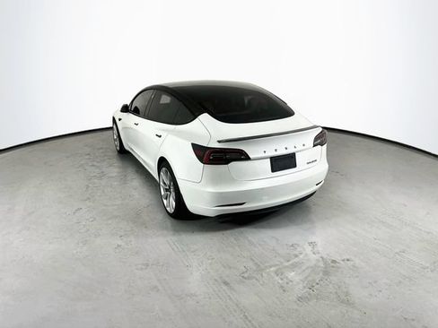 Used 2022 Tesla Model 3 Long Range AWD/4WD image 7