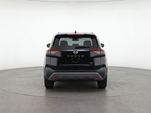 Used 2025 Nissan Rogue SV AWD/4WD image 7