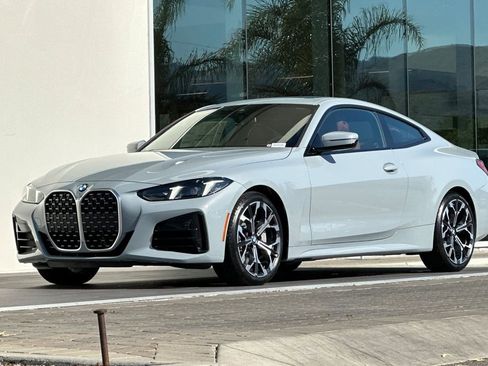 New 2026 BMW 430i Coupe w/ M Sport Package image 7