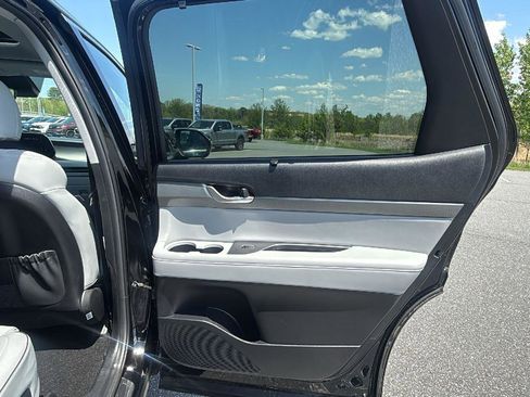 Used 2025 Hyundai Palisade SEL AWD/4WD image 18