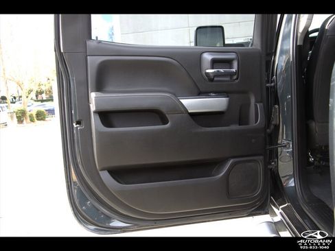 Used 2019 Chevrolet Silverado 2500 LTZ w/ Duramax Plus Package AWD/4WD image 31