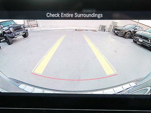 Used 2023 Mercedes-Benz GLA 250 image 32