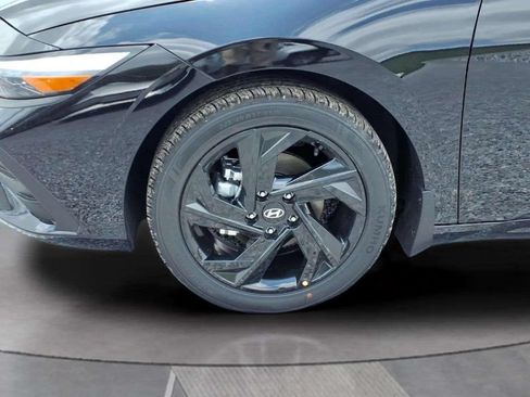 New 2026 Hyundai Elantra Sport FWD image 9