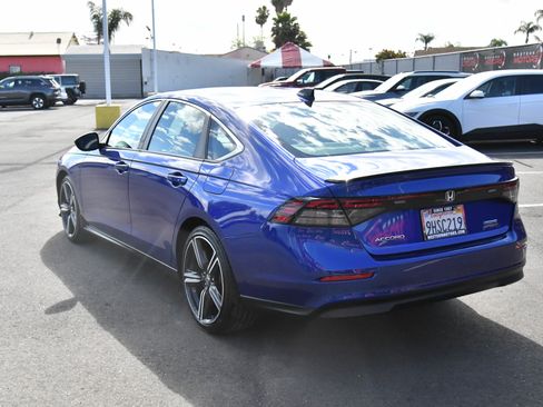 Used 2024 Honda Accord Sport image 6