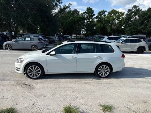 Used 2017 Volkswagen Golf S FWD image 17