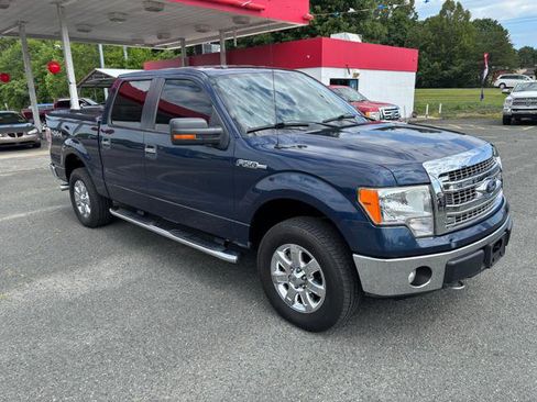 Used 2013 Ford F150 XLT w/ XLT Chrome Pkg AWD/4WD image 2