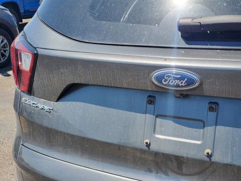 Used 2019 Ford Escape SE AWD/4WD image 5