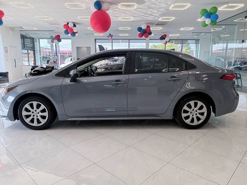 Used 2024 Toyota Corolla LE FWD image 4