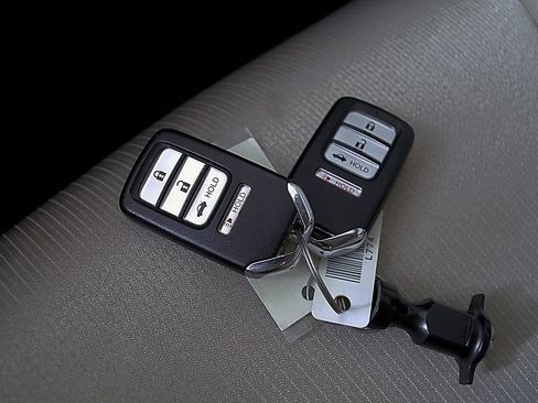 Used 2019 Honda Accord LX image 26