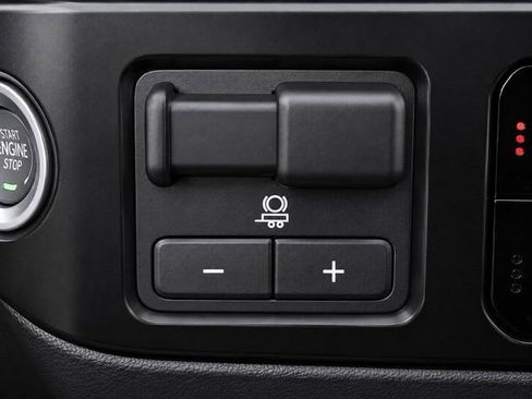 Used 2025 Chevrolet Silverado 1500 RST w/ Convenience Package II AWD/4WD image 14