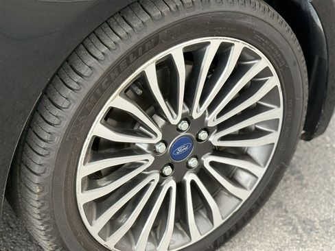 Used 2017 Ford Fusion Energi Titanium image 10