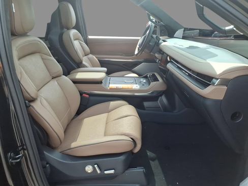 New 2026 Lincoln Navigator Black Label AWD/4WD image 13