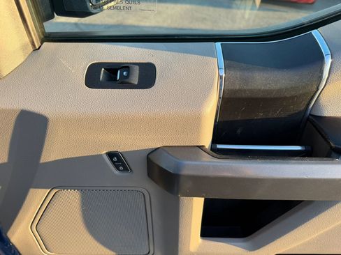 Used 2017 Ford F150 XLT w/ Equipment Group 301A Mid image 29