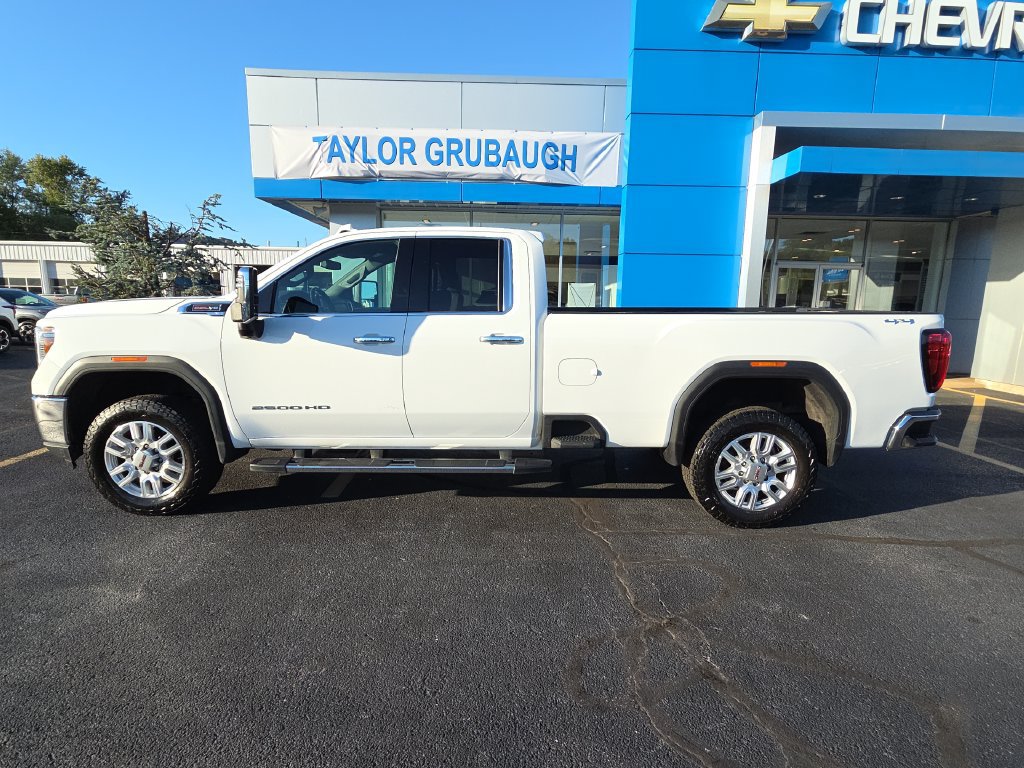 Used 2023 GMC Sierra 2500 SLT w/ SLT Preferred Package AWD/4WD image 5