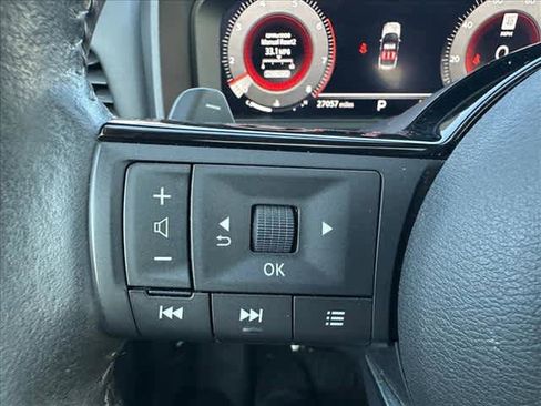 Used 2023 Nissan Rogue Platinum w/ Platinum Premium Package image 20