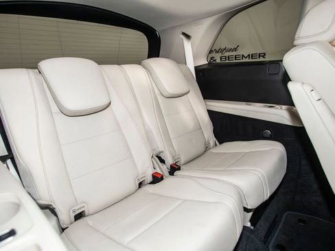 Used 2023 Mercedes-Benz GLS 450 4MATIC image 20