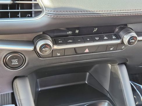 New 2026 MAZDA MAZDA3 s FWD image 19