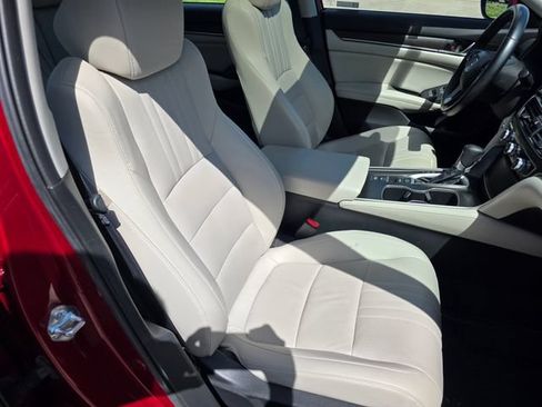 Used 2021 Honda Accord EX-L image 10