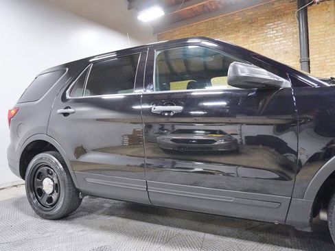 Used 2018 Ford Explorer 4WD Police Interceptor image 9