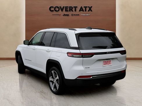 Used 2024 Jeep Grand Cherokee Limited 4xe w/ Trailer Tow Package AWD/4WD image 3
