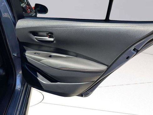 Used 2025 Toyota Corolla SE FWD image 46