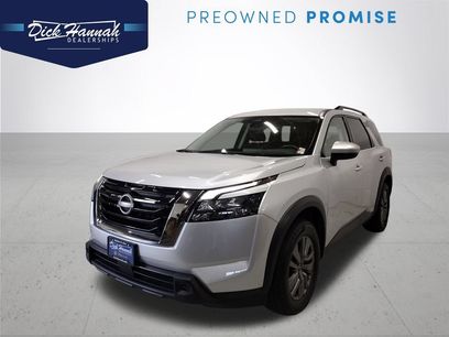Used 2025 Nissan Pathfinder SV