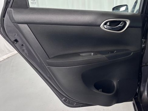 Used 2015 Nissan Sentra SV w/ Navigation Package FWD image 23