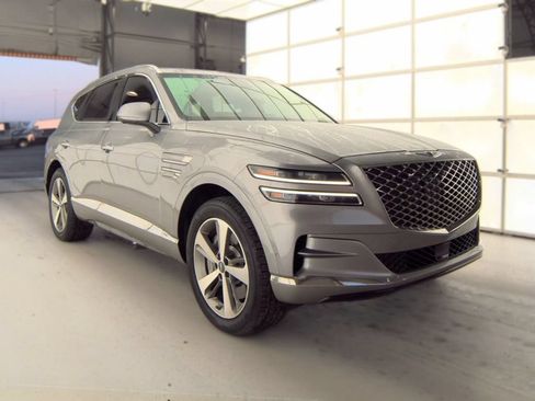 Used 2022 Genesis GV80 2.5T w/ Advanced Package 02 AWD/4WD image 7